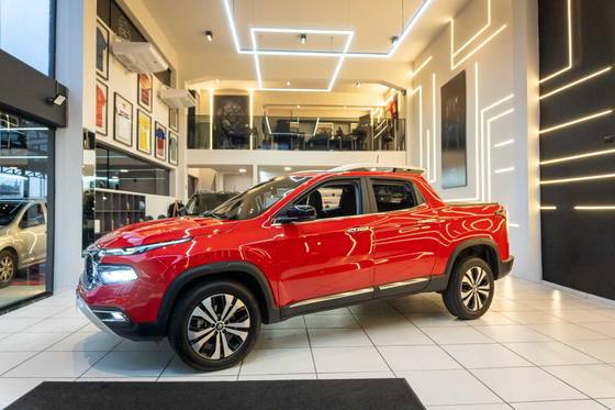 FIAT TORO 1.3 TURBO 270 FLEX VOLCANO AT6 FIAT TORO 1.3 TURBO 270 FLEX VOLCANO AT6